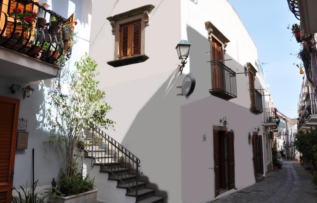 Case Vacanze S. Anna Lipari  Exterior photo